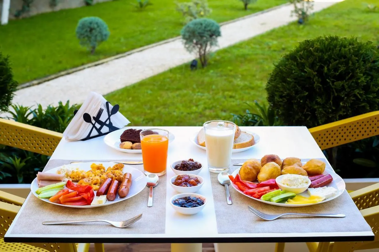 Bel Ami Suita Hotel Orikum