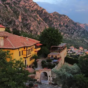 Bed & Breakfast Merlika -inside The Castle-