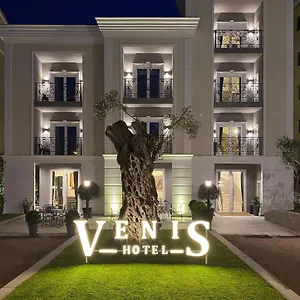 Hotel Venis