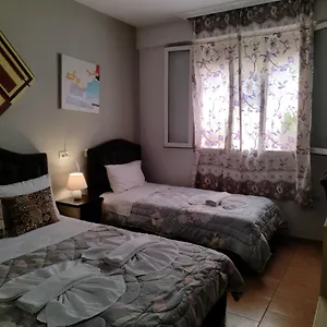 https://guest-house-de-rada.hotels-in-tirana.com