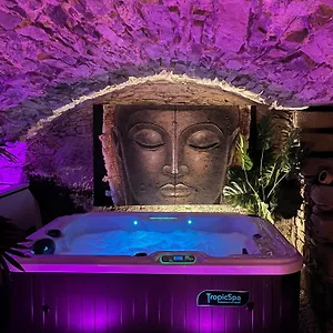 https://la-voute-du-pilat-spa.hotels-rhonealpes.com